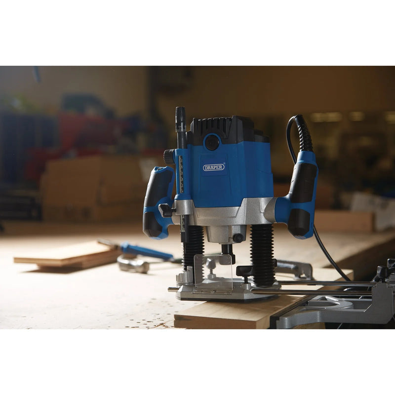 Draper 1800W 230V Router with Variable Speed and Accessories