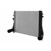 Hella Intercooler (Charge Air Cooler) 8ML 366 470-861