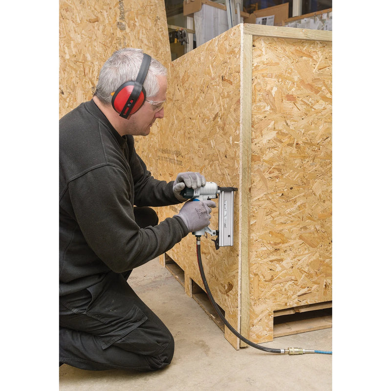 Draper Air Nailer 10-50mm with Safety Bump Mechanism