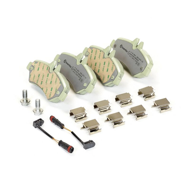 Brembo 4 x Rear Brake Pad Set P50084G