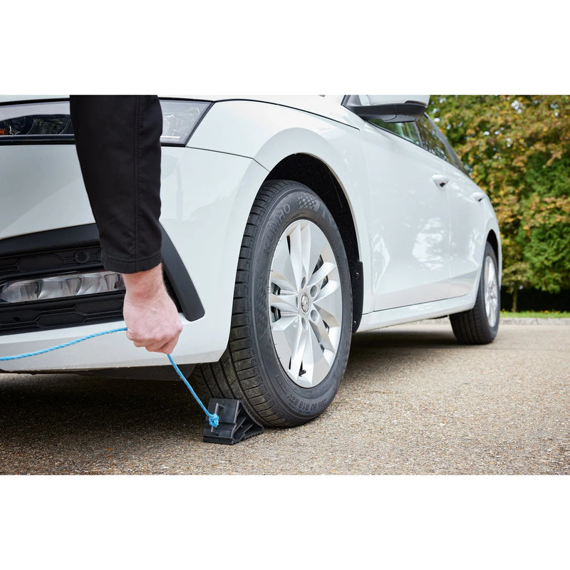 Draper Plastic Wheel Chocks, 2 Tonne (Pair)