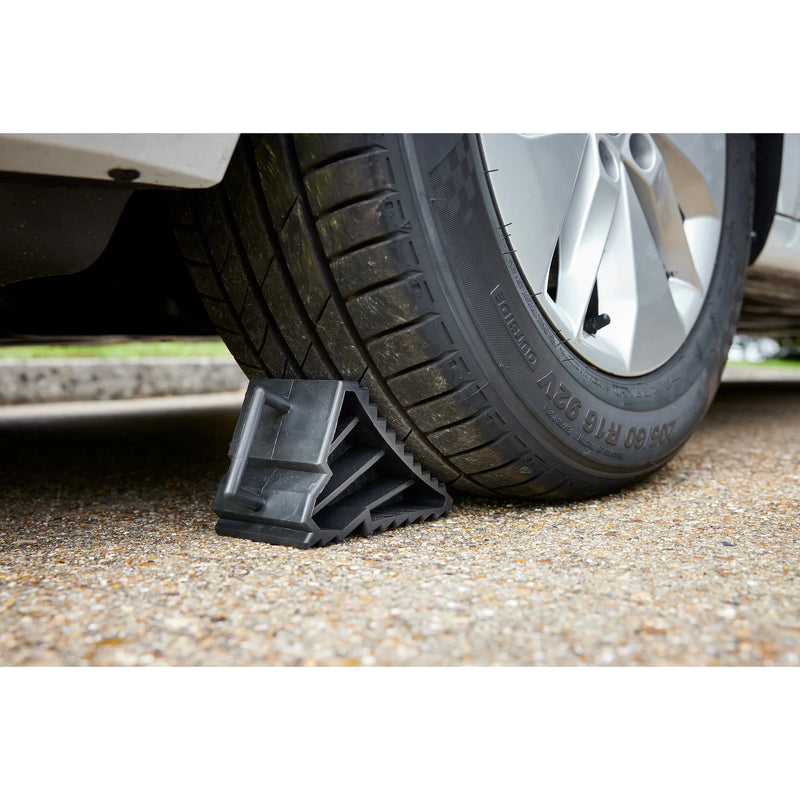 Draper Plastic Wheel Chocks, 2 Tonne (Pair)
