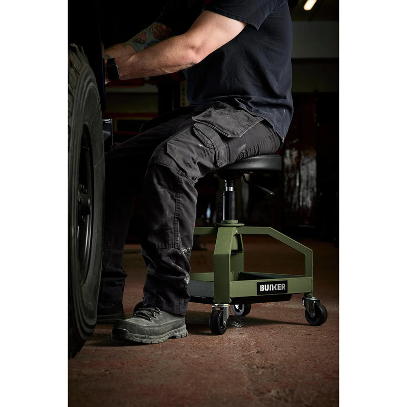 Bunker Adjustable Work Stool Pneumatic Height 580-780mm