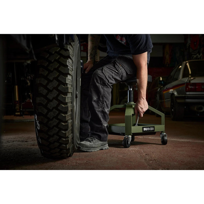 Bunker Adjustable Work Stool Pneumatic Height 580-780mm