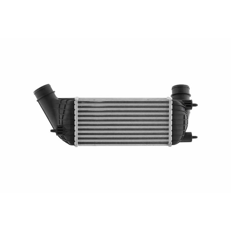 Hella Intercooler (Charge Air Cooler) 8ML 366 470-811