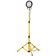 Defender LED Site Light DF4000 110V with Telescopic Tripod