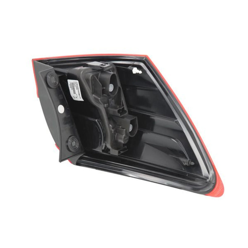 Valeo Tail Light / Lamp Right 044176