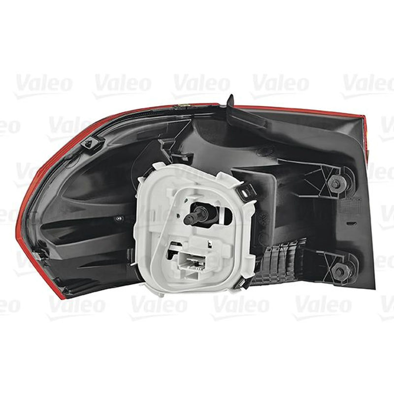 Valeo Tail Light / Lamp Right 047046