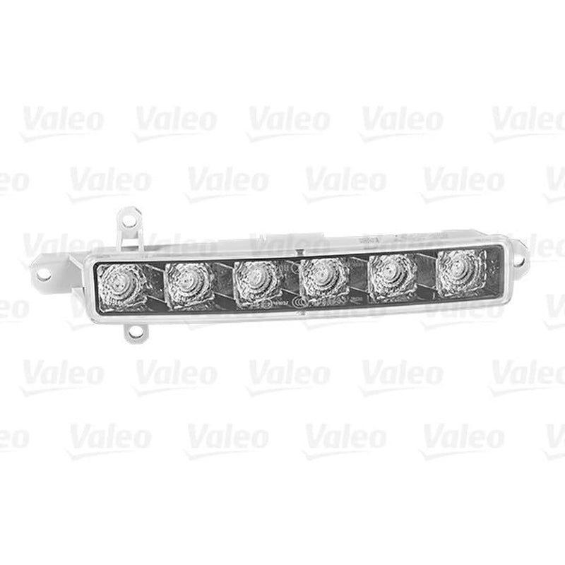 Valeo Daytime Running Light Bumper 047713