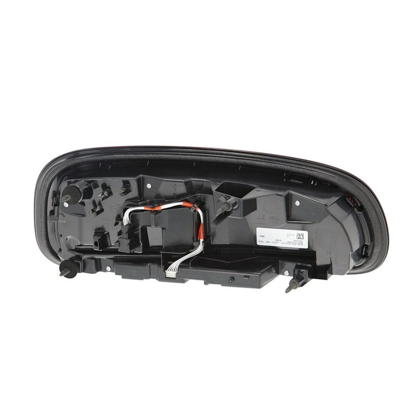 Valeo Tail Light / Lamp Right 047384
