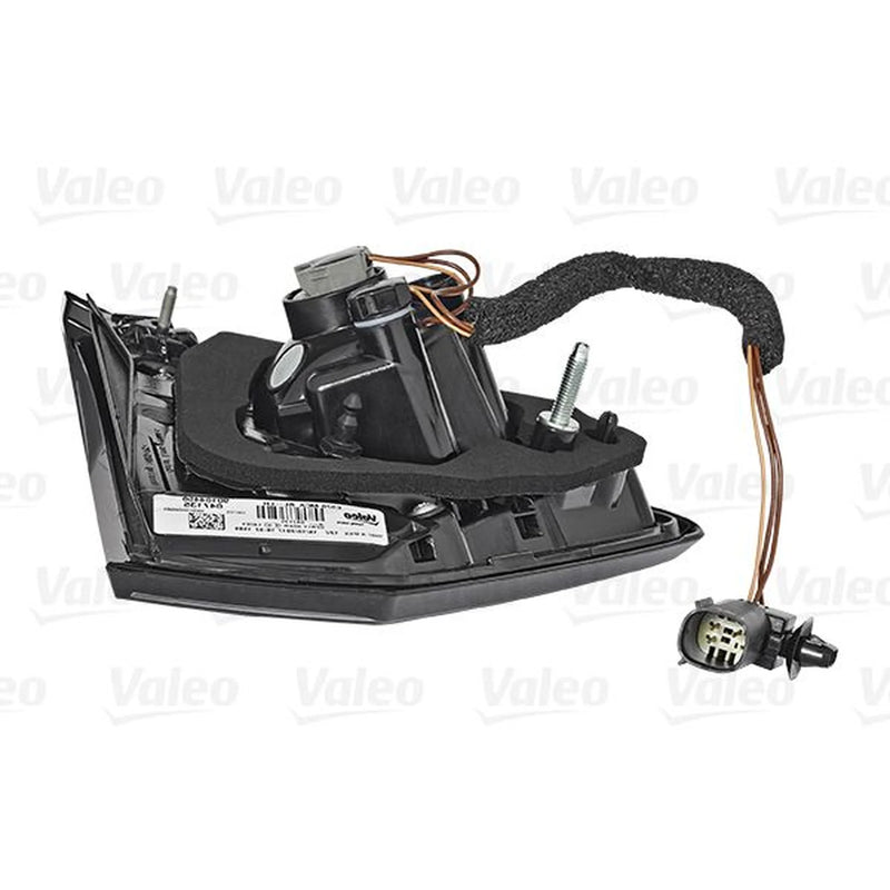 Valeo Tail Light / Lamp Right 047136