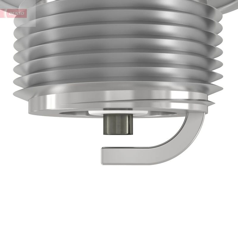 Denso Engine Spark Plug OE 9009817015 M17