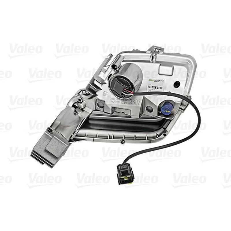 Valeo Daytime Running Light Bumper 045154
