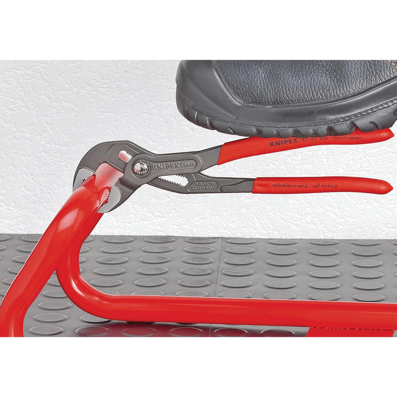 KNIPEX Cobra® Water Pump Pliers 180mm, 18 Adjustment Positions