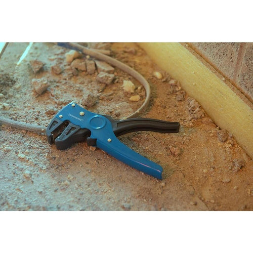 Silverline 2-in-1 Adjustable Wire Strippers 170mm Silverline  - Town Parts