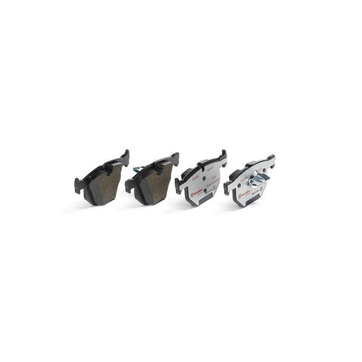 Brembo 4 x Rear Brake Pad Set P06033X