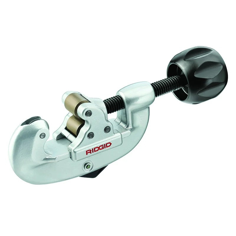 RIDGID Heavy-Duty Screw Feed No.15 Tubing and Conduit Cutter 28mm Capacity 32925