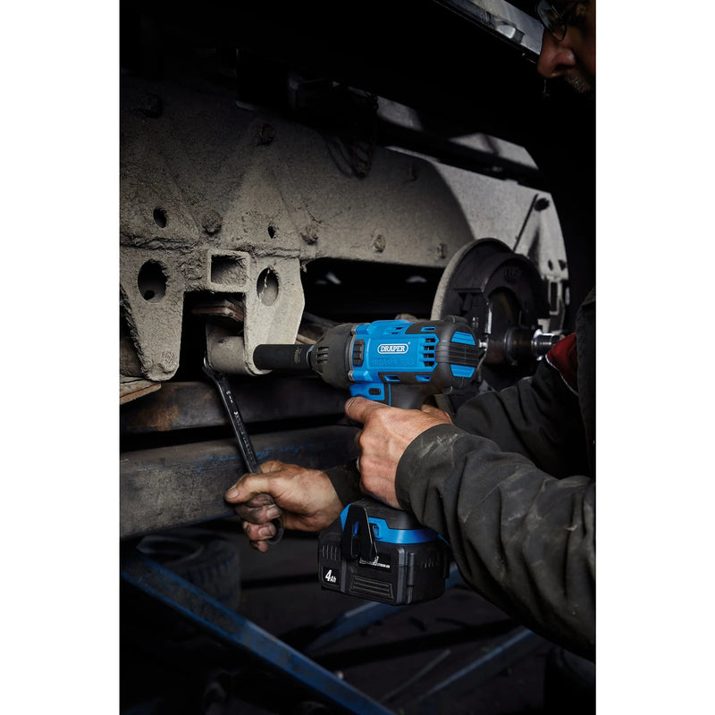 D20 20V Brushless Impact Wrench 1/2" Sq. Dr. 400Nm with 2 Batteries