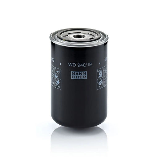 MANN-FILTER Engine Oil Filter WD 940/19 OE 04819974