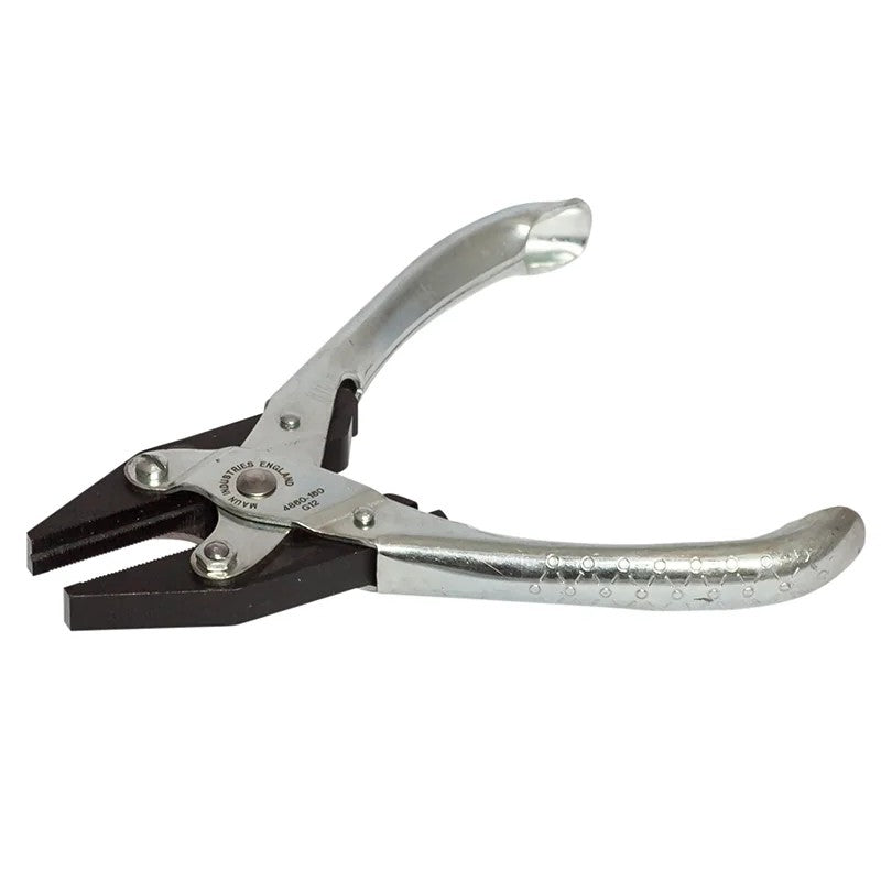 Maun Flat Nose Pliers, Serrated Jaws 160mm - 4860-160