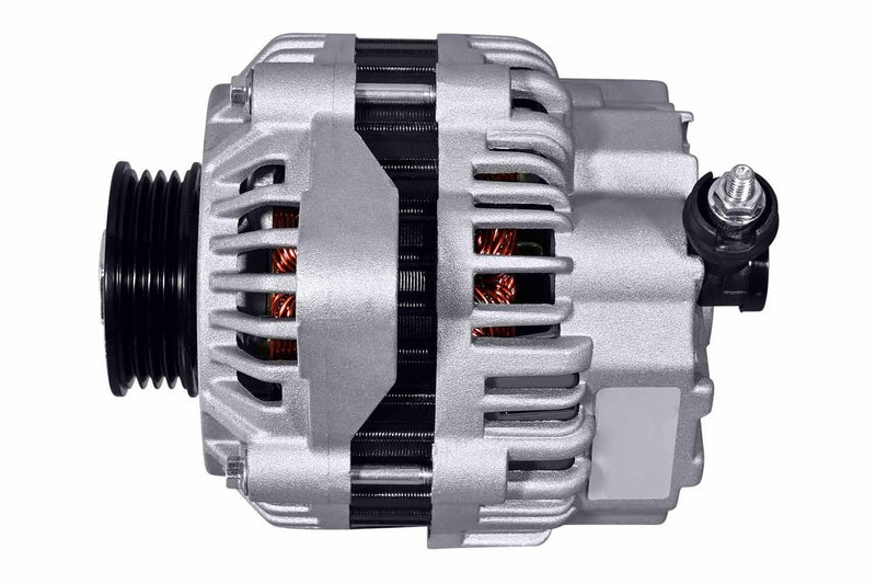 Hella 8EL 015 630-591 Alternator