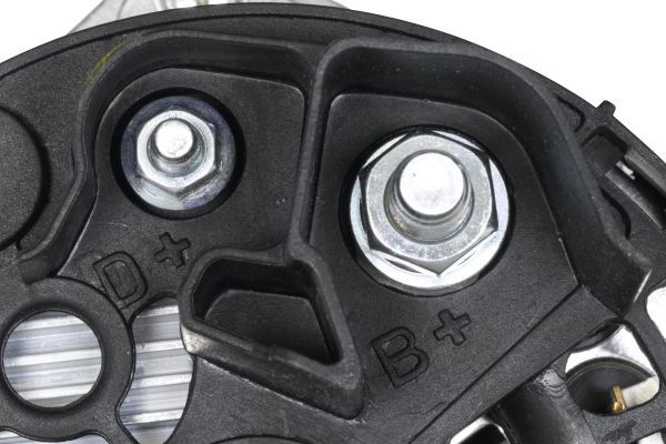 Hella 8EL 011 713-541 Alternator