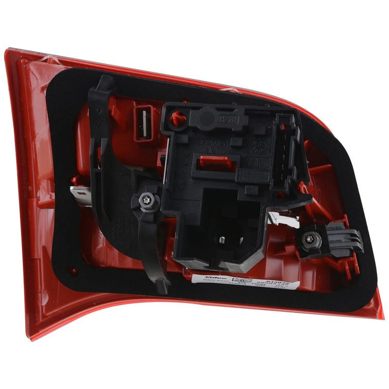 Valeo Tail Light / Lamp Right 043849