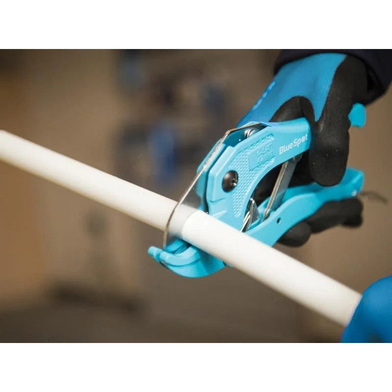 BlueSpot Tools Ratchet PVC Pipe Cutter 42mm - 09311