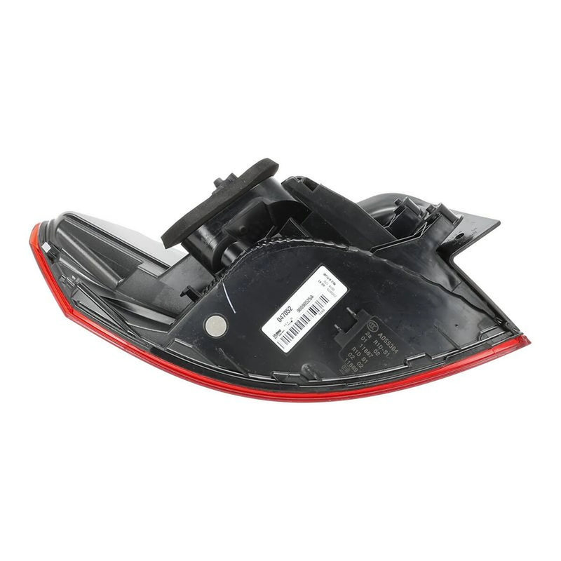 Valeo Tail Light / Lamp Right 047052