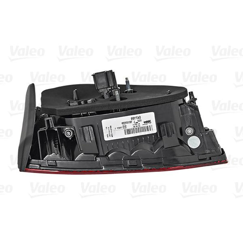 Valeo Tail Light / Lamp Right 047202