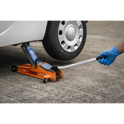 Sealey Trolley Jack 2 Tonne Low Profile Model 1020LEO