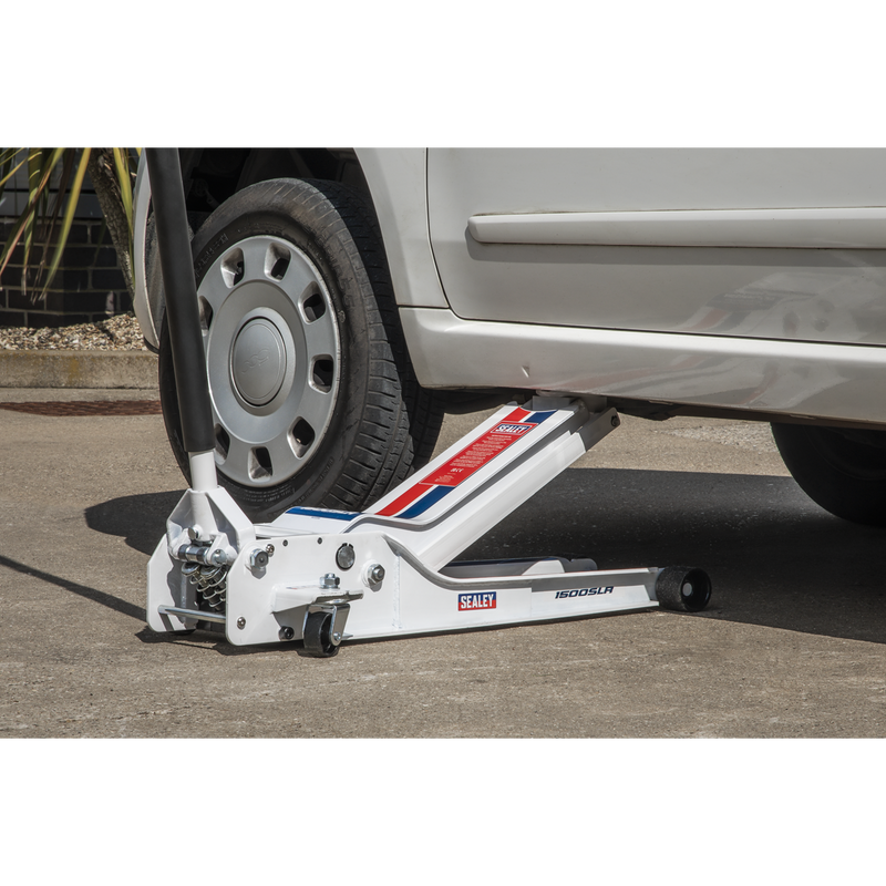 Sealey Trolley Jack 1.5 Tonne Low Profile Long Reach 915mm