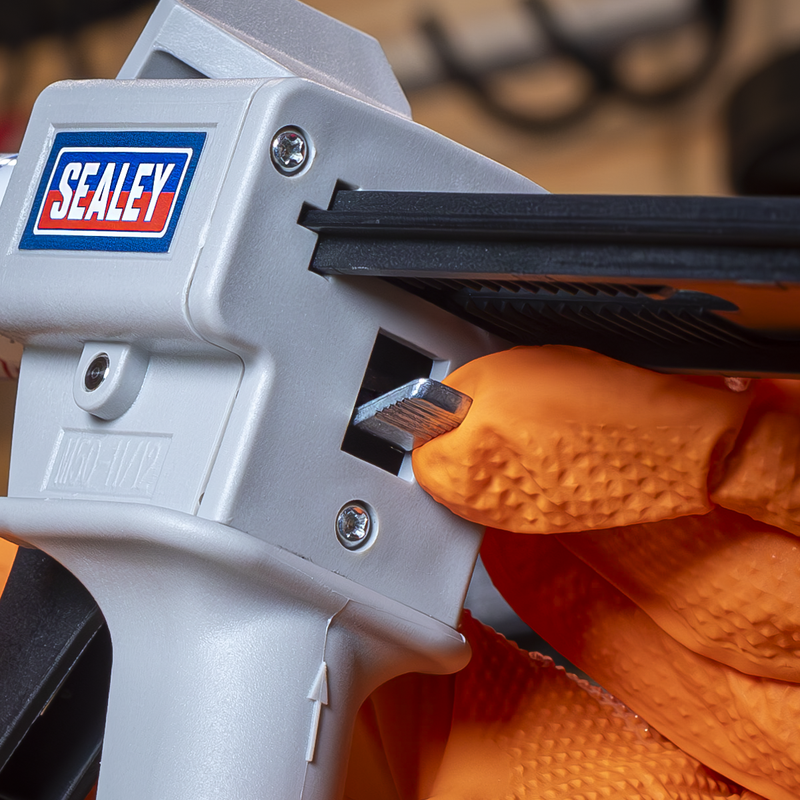 Sealey Dual Mix Applicator Gun AK3880 0.21kg
