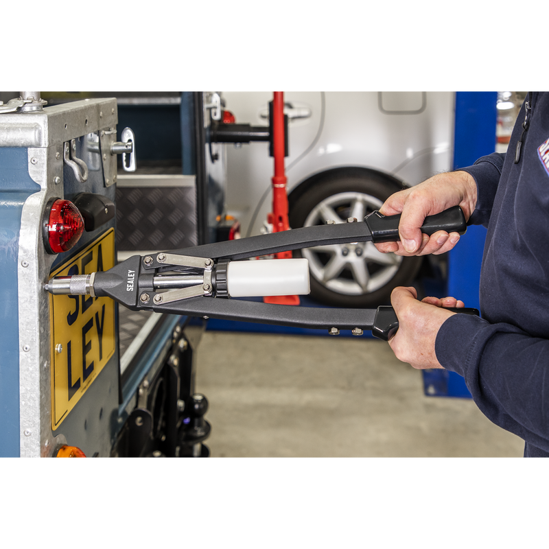 Sealey Heavy-Duty Long-Arm Riveter 540mm with Collection Bowl