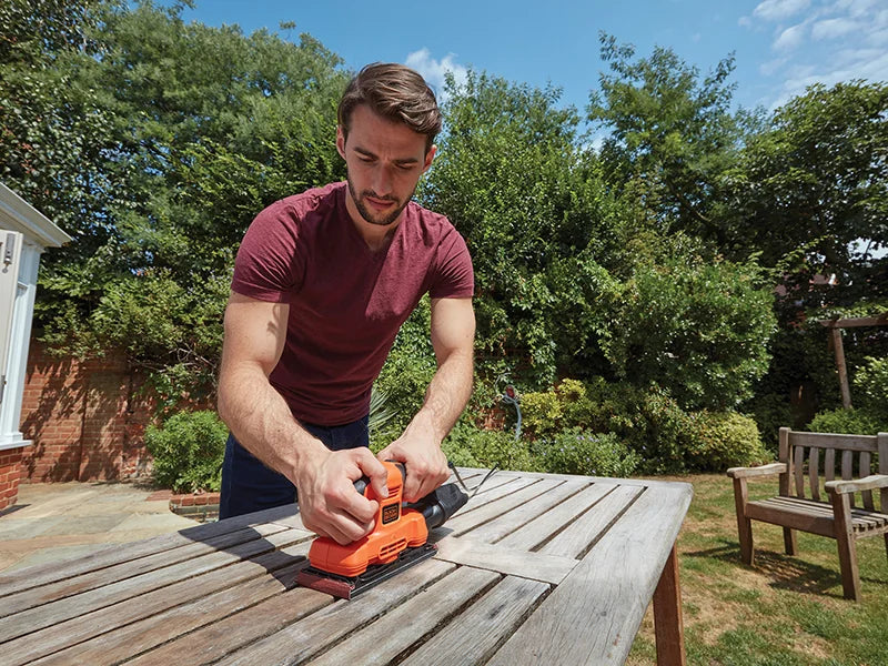 Black + Decker BEW220 Heritage 1/3 Sheet Sander 150W 240V - BEW220-GB