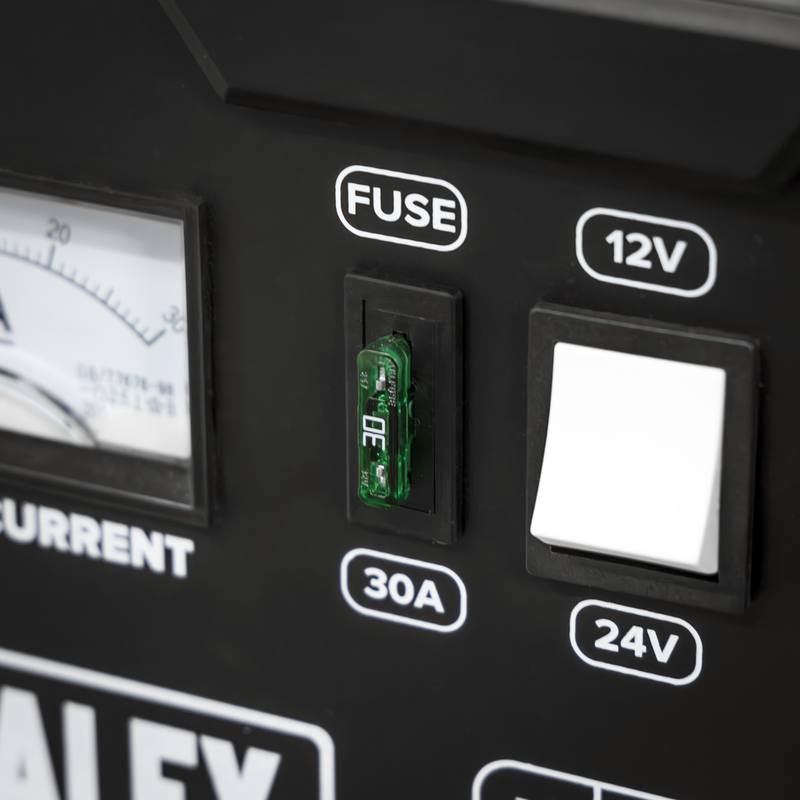 Sealey 12/24V Battery Charger CHARGE115 19A 230V