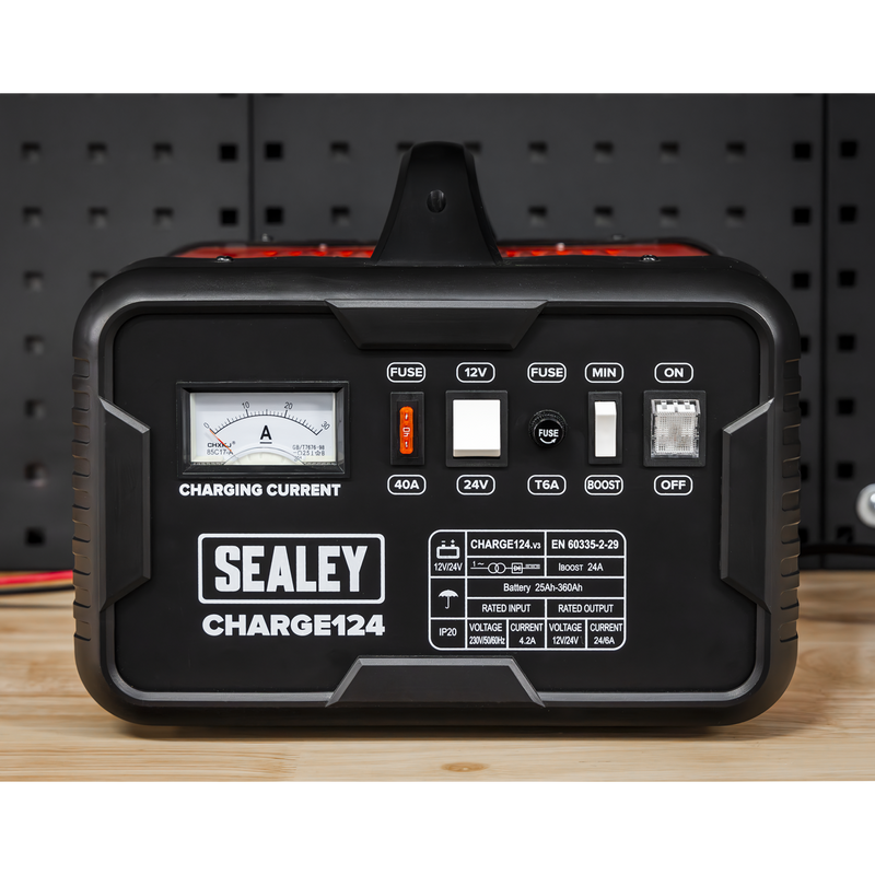 Sealey 12/24V Battery Charger CHARGE124 28A 230V