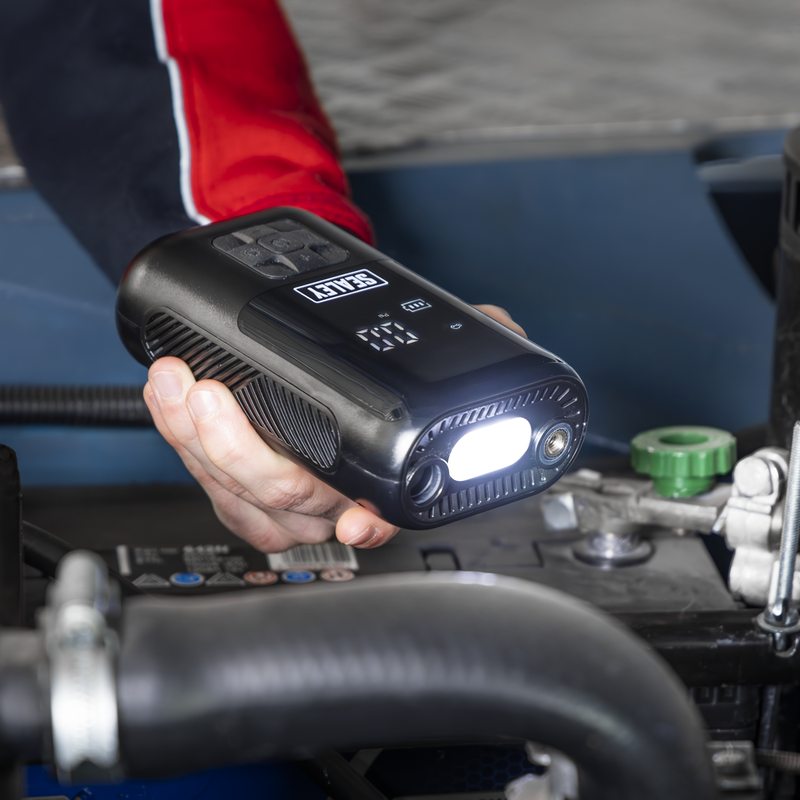 Sealey Tyre Inflator CTI130 120psi with Power Bank & Worklight