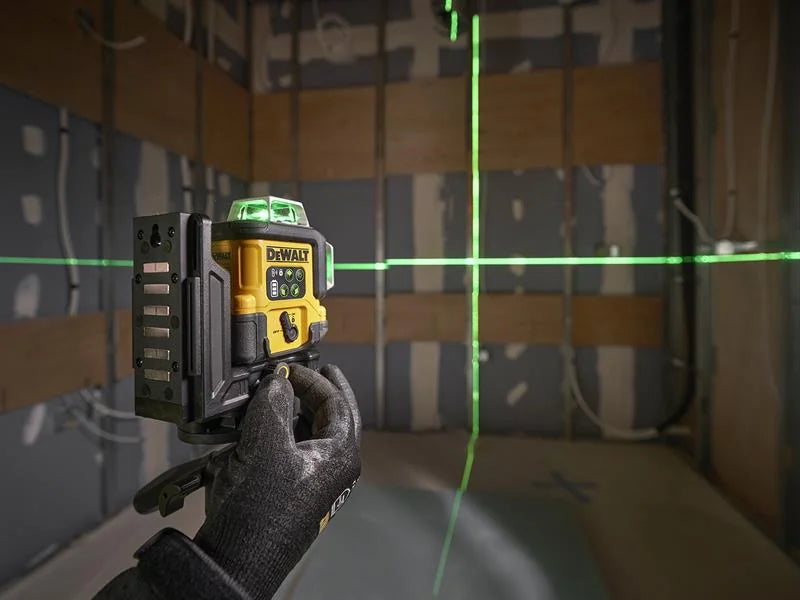 DEWALT Power Tools DCLE14361GB USB-C Rechargeable 3x360° Green Beam Laser Level