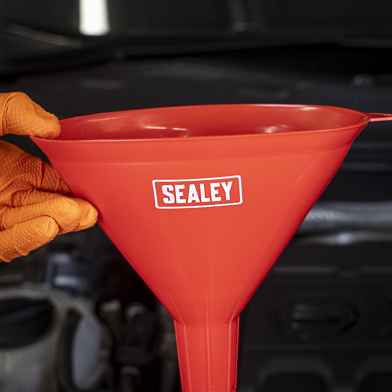 Sealey Angled Spout Oval Funnel F7 205mm x 120mm