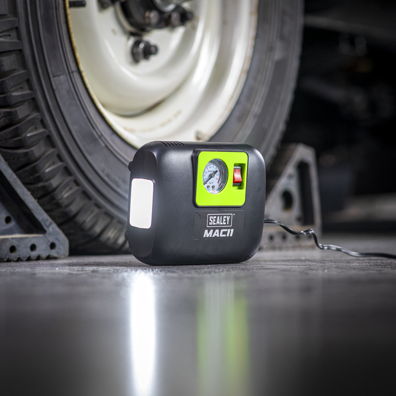 Sealey Tyre Inflator with Worklight 12V 120psi