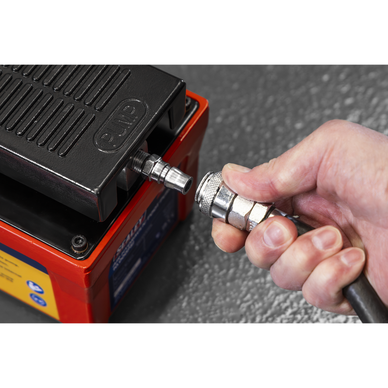 Sealey Air Hydraulic Foot Pump 10,000psi 1600cc Oil Capacity