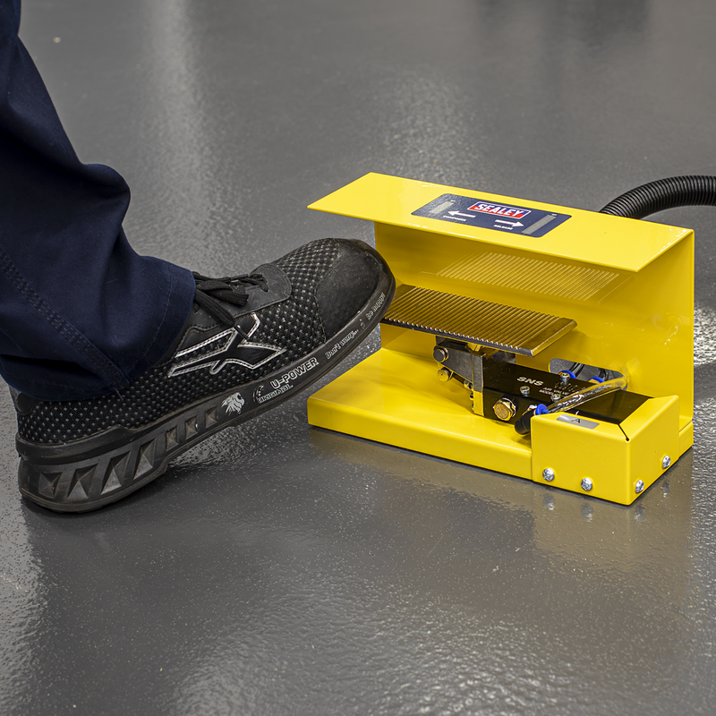 Sealey Air Operated Coil Spring Compressor RE300 1000kg Capacity