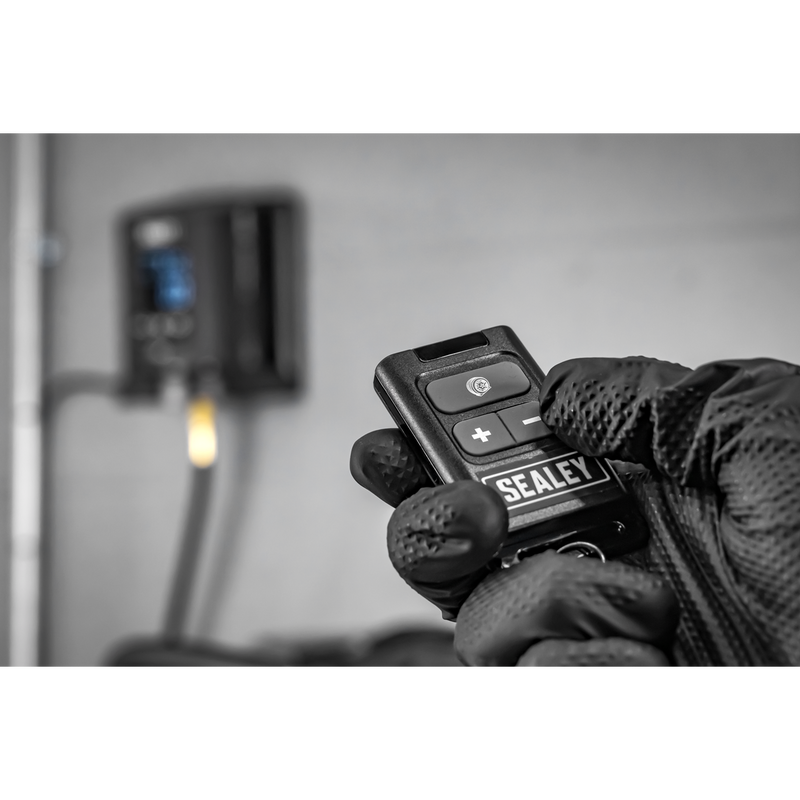Sealey Wall Mounting Tyre Inflator SA450 174psi Digital