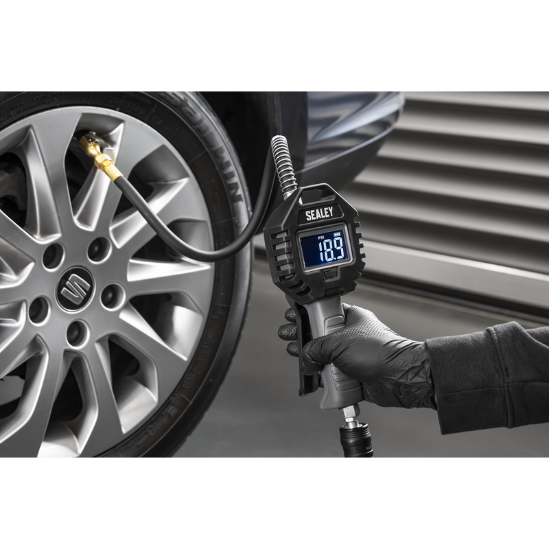 Sealey Rechargeable Tyre Inflator SA500 15bar with Clip-On Connector