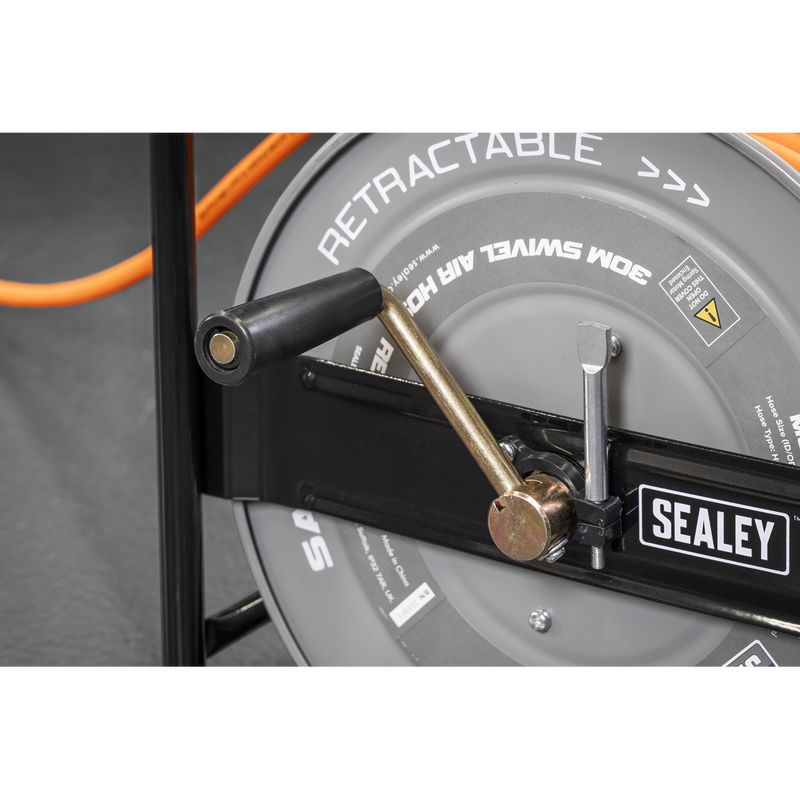 Sealey 30m Swivel Air Hose Reel 6mm ID Maximum Pressure 232psi