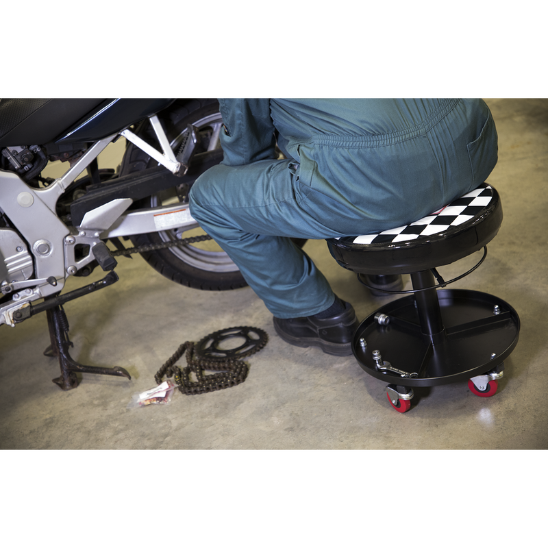 Sealey Pneumatic Mechanic's Seat Model SCR15 136kg Capacity