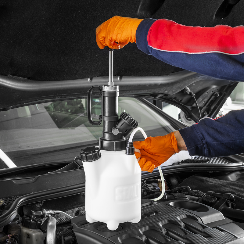 Sealey Brake & Clutch Bleeding System 2.5L Model VS820
