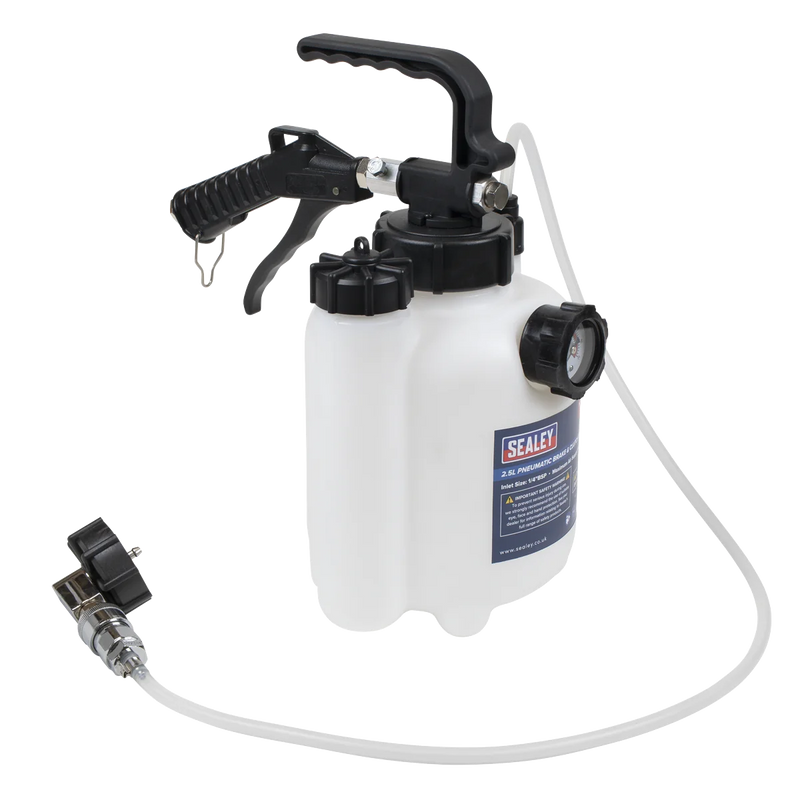 Sealey Pneumatic Brake & Clutch Bleeder 1.5L Capacity VS821