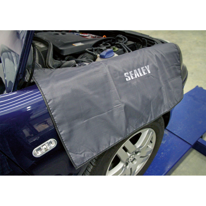 Sealey Non-Slip Wing Cover 800 x 450mm